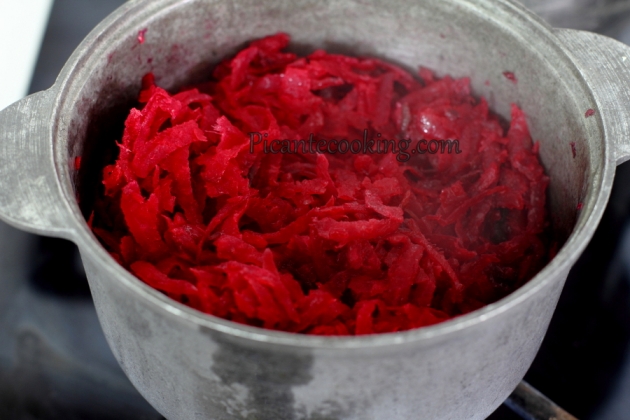 Borsch ucraniano rojo tradicional